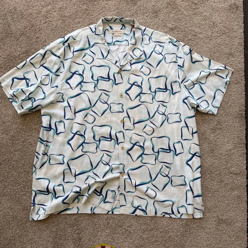 Tommy Bahama Button Down Men 3XL White Blue Silk Geometric Short Sleeve Shirt
